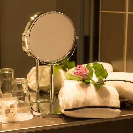 Jakob Downtown, Western Signature Collection Hotel Ratisbona