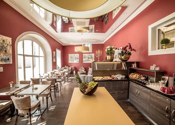 Jakob Downtown, Western Signature Collection Готель