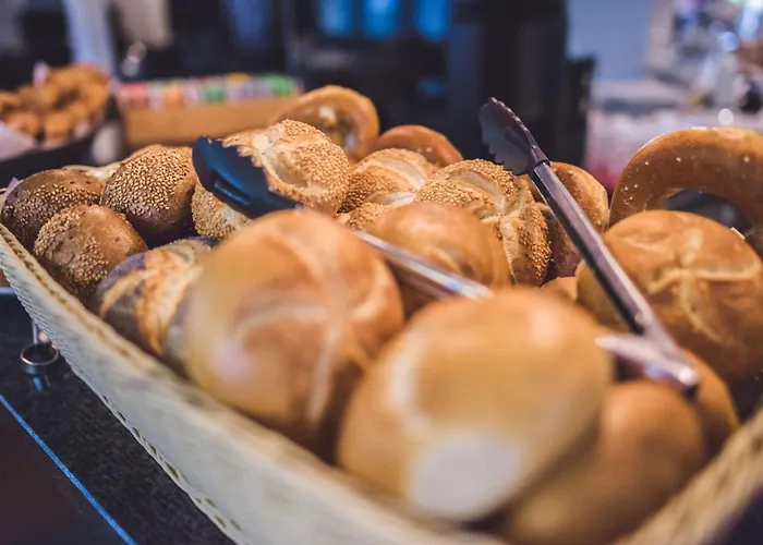 Готель Jakob Downtown, Western Signature Collection