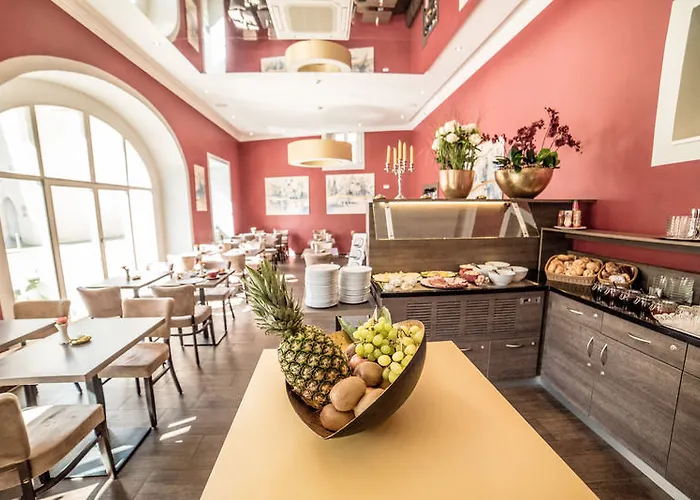 Готель Jakob Downtown, Western Signature Collection Регенсбург