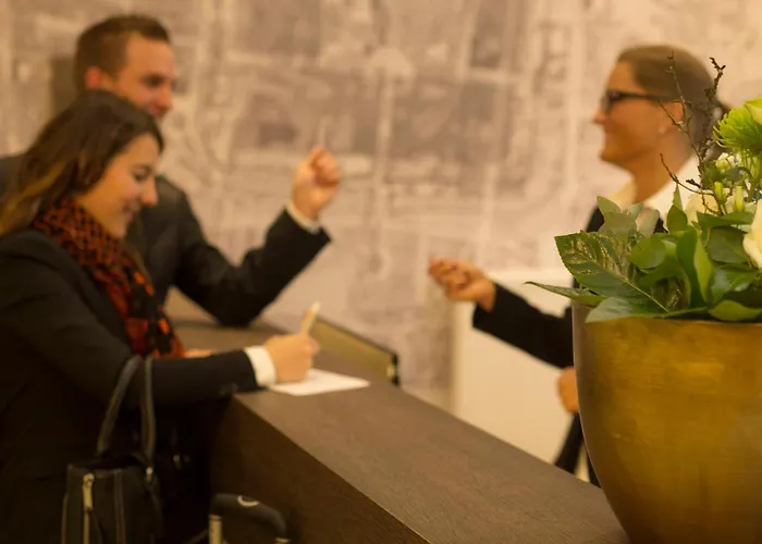 Jakob Downtown, Western Signature Collection Szálloda