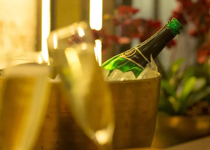 Szálloda Jakob Downtown, Western Signature Collection