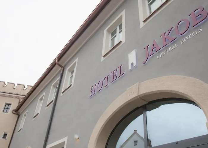 Jakob Downtown, Western Signature Collection